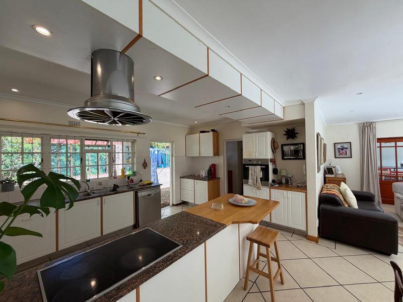 To Let 3 Bedroom Property for Rent in Constantia Upper Western Cape
